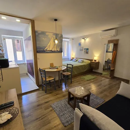 Apartment Fritula - *